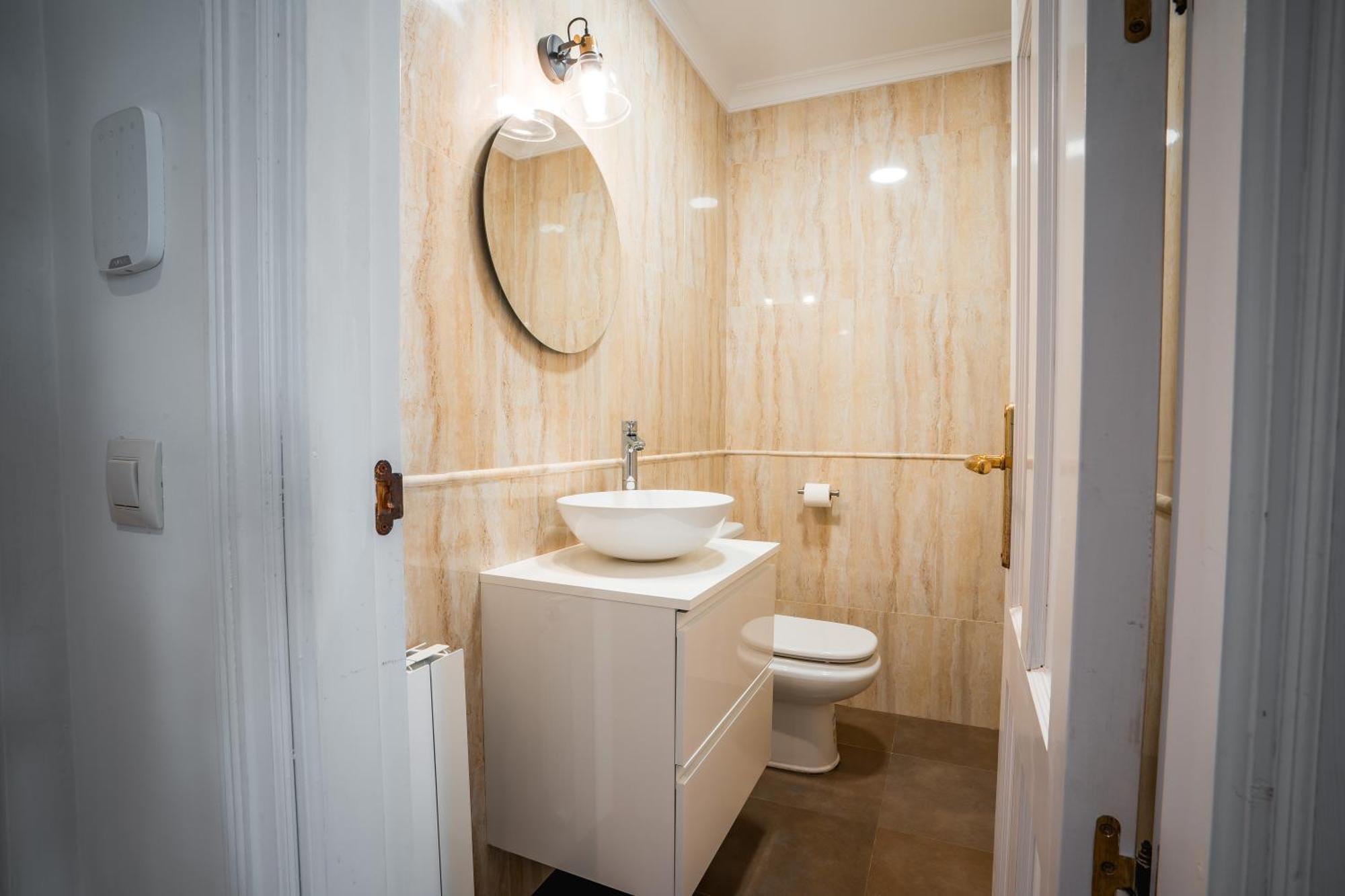 Alisios Gran Via - Toque Nazari Apartment Гранада Екстериор снимка