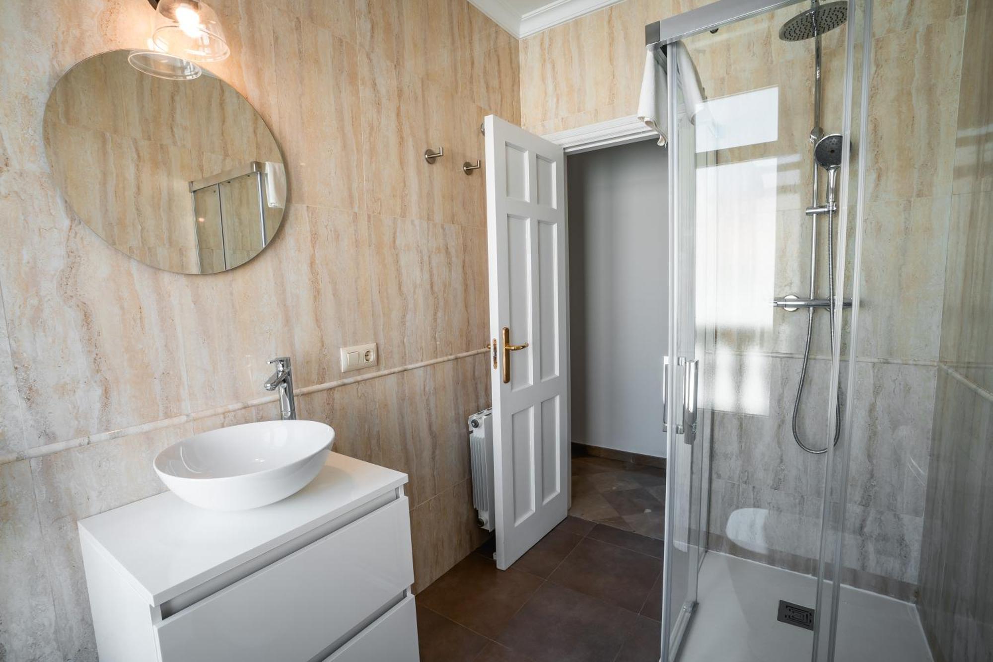 Alisios Gran Via - Toque Nazari Apartment Гранада Екстериор снимка